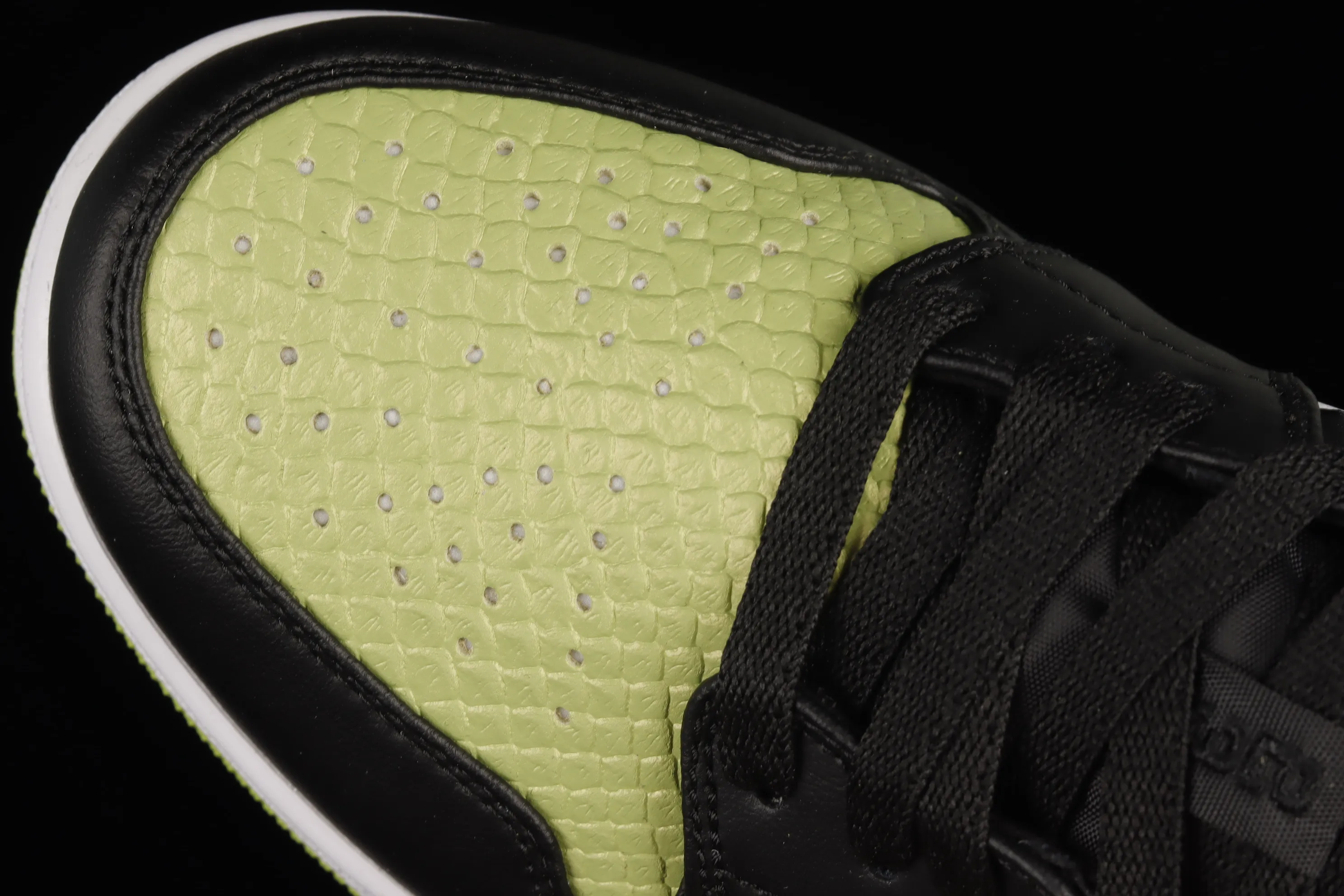 All categories Air Jordan Jordan series basketball shoes Air Jordan 1 Low Air Jordan 1 Low AJ1 Joe 1 Green Snake Low-top cultural basketball shoes DX4446-301